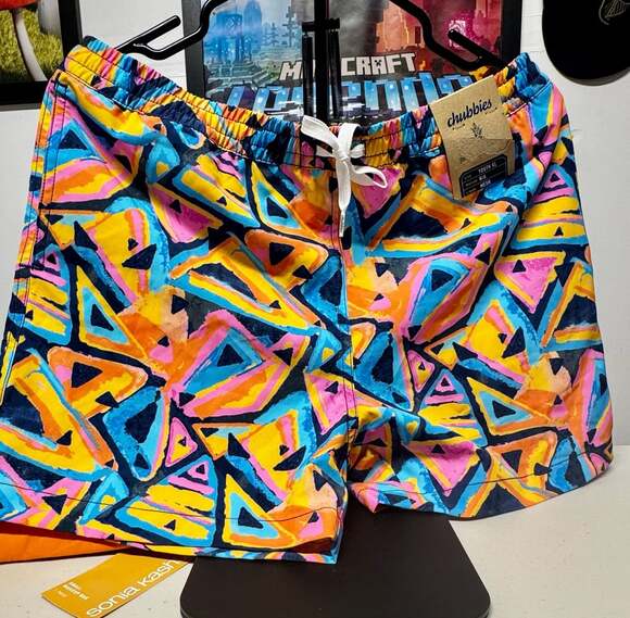 Chubbies Other - SO12 Youth 18-20 Chubbies Exploding Nachos Swim Trunks Nwt